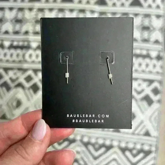 NEW! BEAUTIFUL BAUBLEAR Farah Ear Crawlers Rhinestone Dangle Earrings Gold Tone - Picture 3 of 4